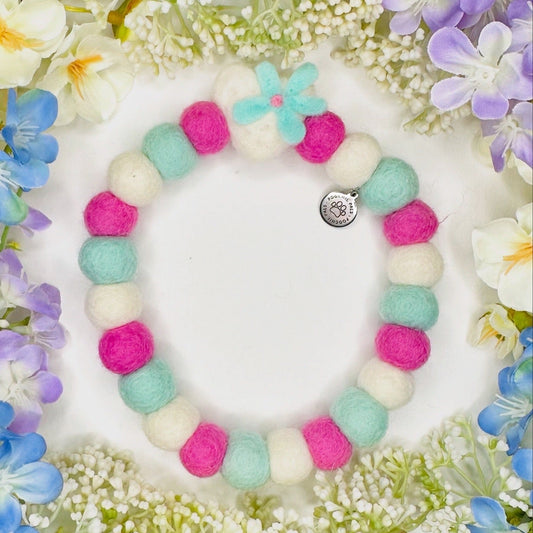Sweetie Bloom Heart Pom Pom Collar