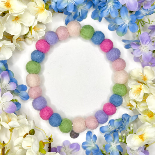 Buttercup Lane Pom Pom Collar