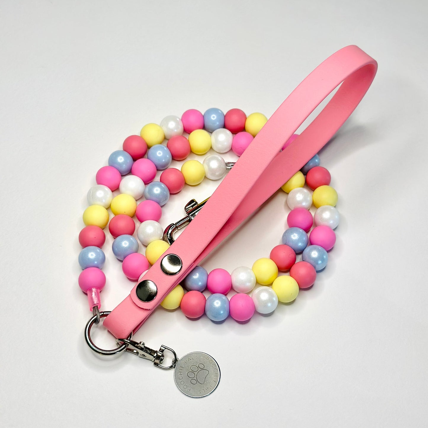 Macaroon Beaded Lead