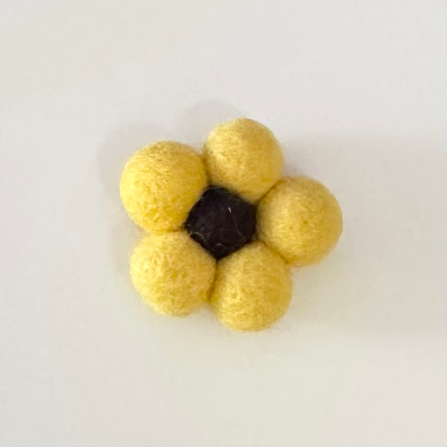 Create Your Own Flower Pom Pom Collar