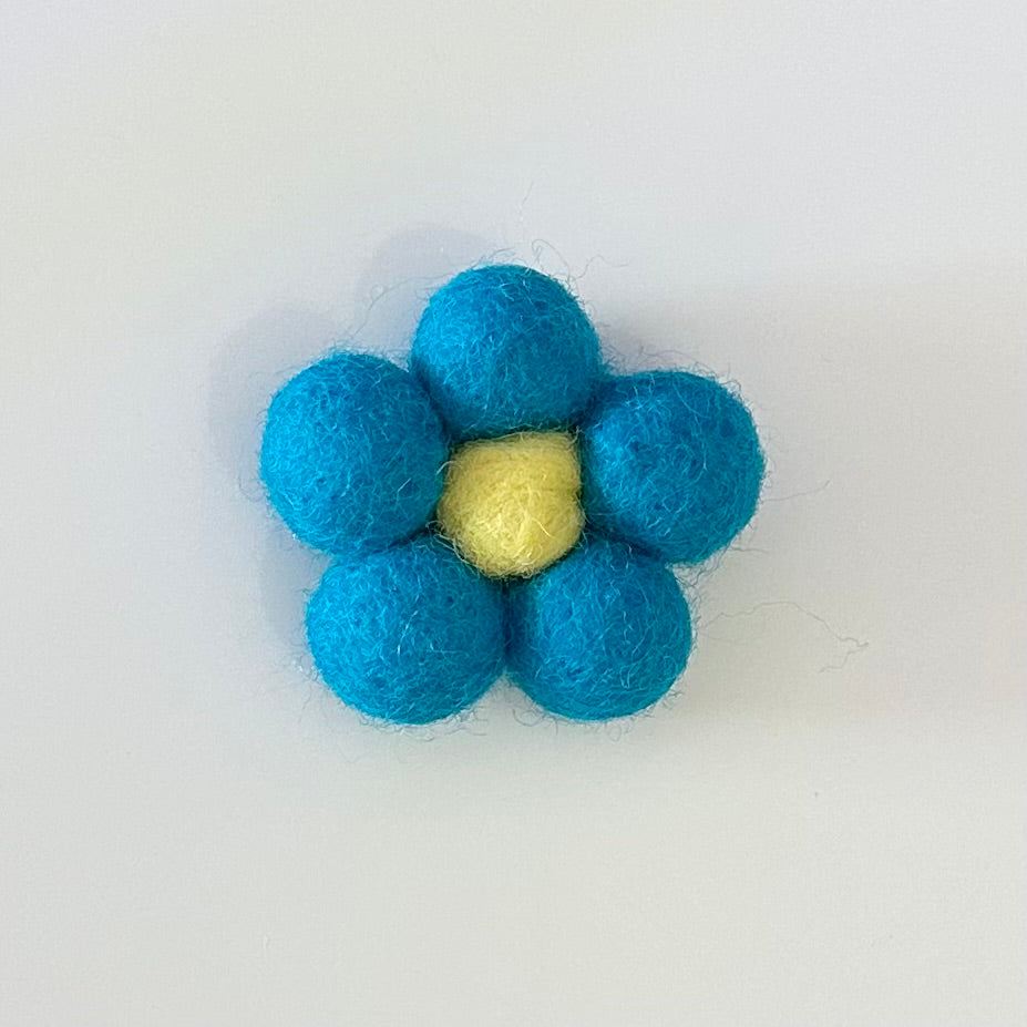 Create Your Own Flower Pom Pom Collar