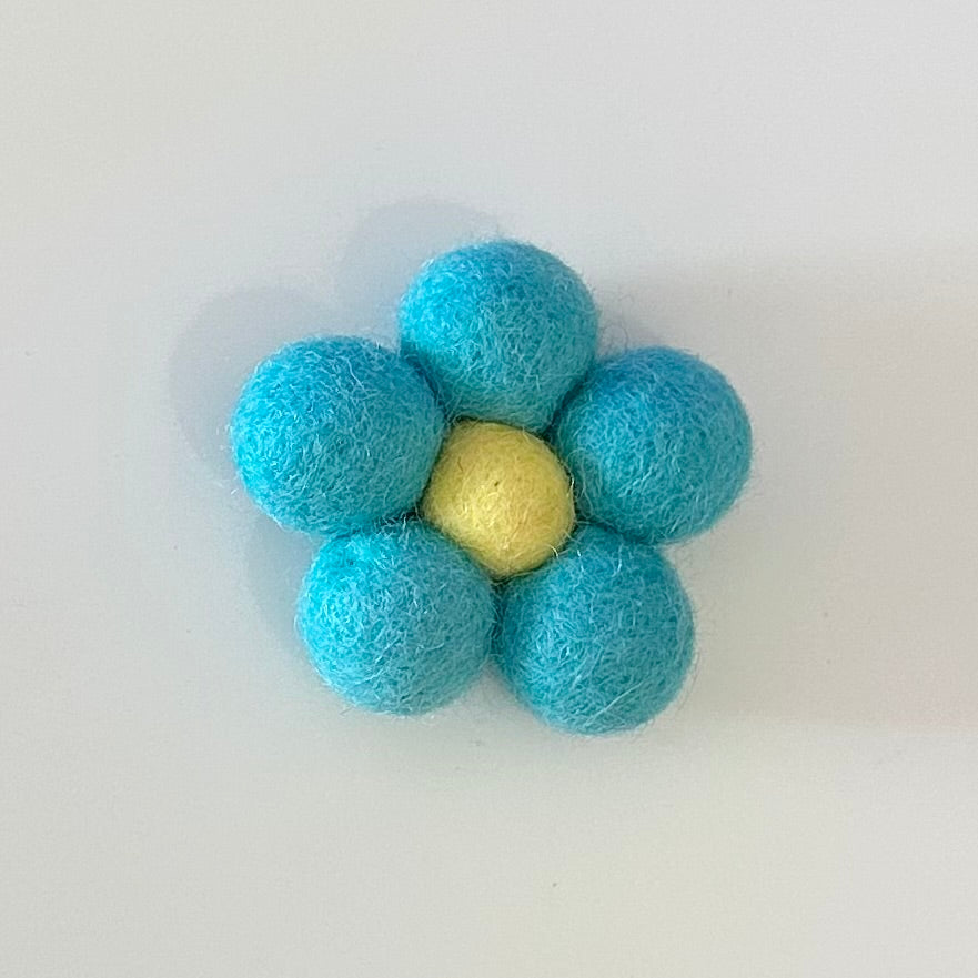 Create Your Own Flower Pom Pom Collar