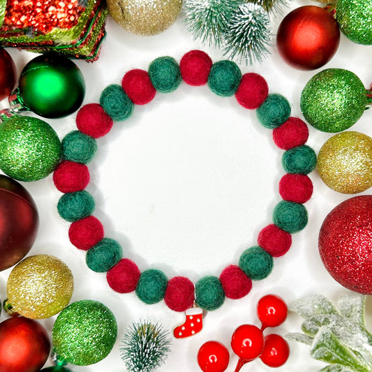 Christmas Berries Collar